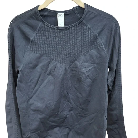 Fabletics Black Long Sleeve Athletic Top Stretchy Medium BNWT - Picture 2 of 5